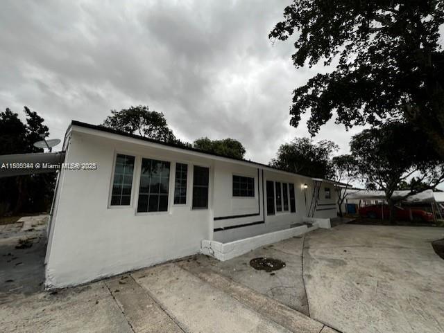 LAKE FOREST SEC 4 - Residential