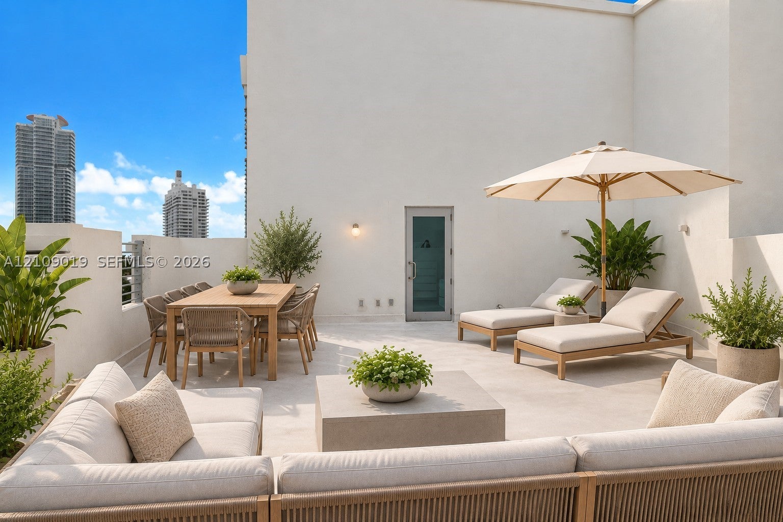 110 Washington Ave 1703