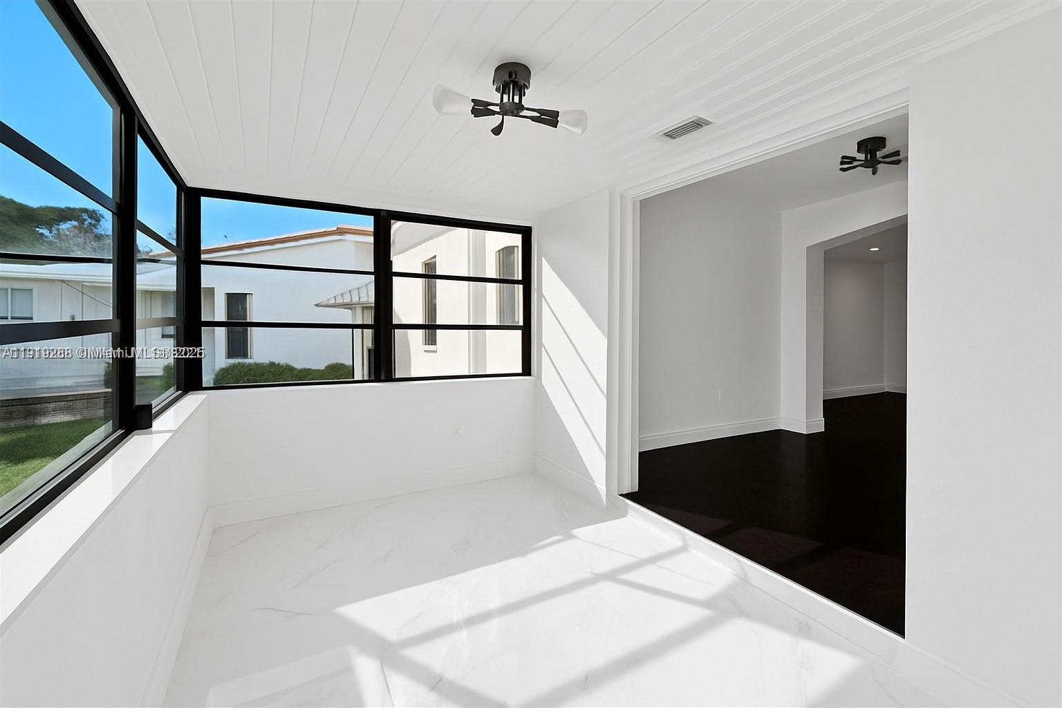 ALTOS DEL MAR NO 4 - Residential Lease