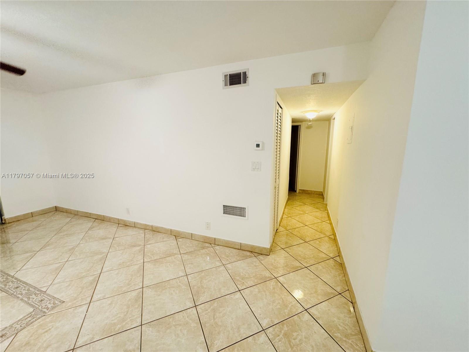 OAKLAND SHORES CONDOMINIU - Residential