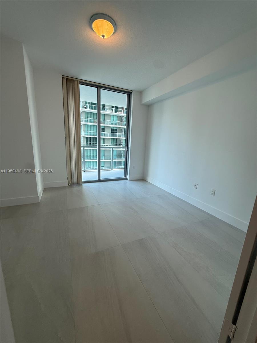 1111 SW 1st Ave 2717-N