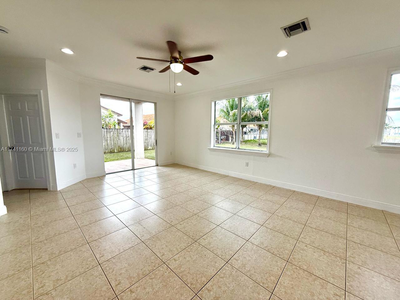 DON ELIAS ESTATES - Residential