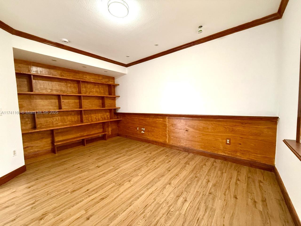 DON ELIAS ESTATES - Residential