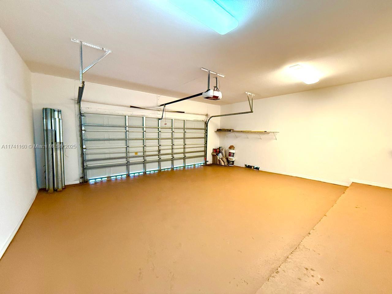 DON ELIAS ESTATES - Residential