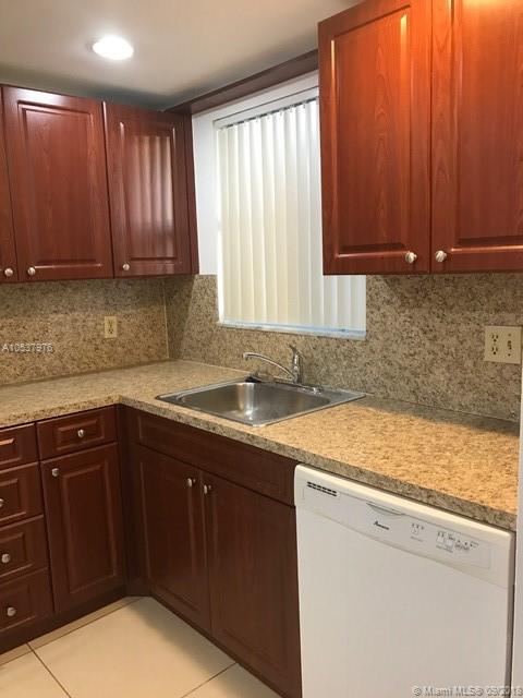 ROYAL PARK GARDENS 1A CON - Residential Lease