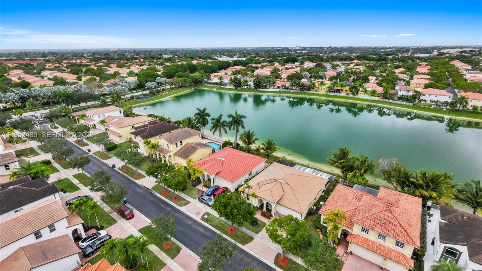 FLORIDIAN BAY ESTATES SOU - Residential