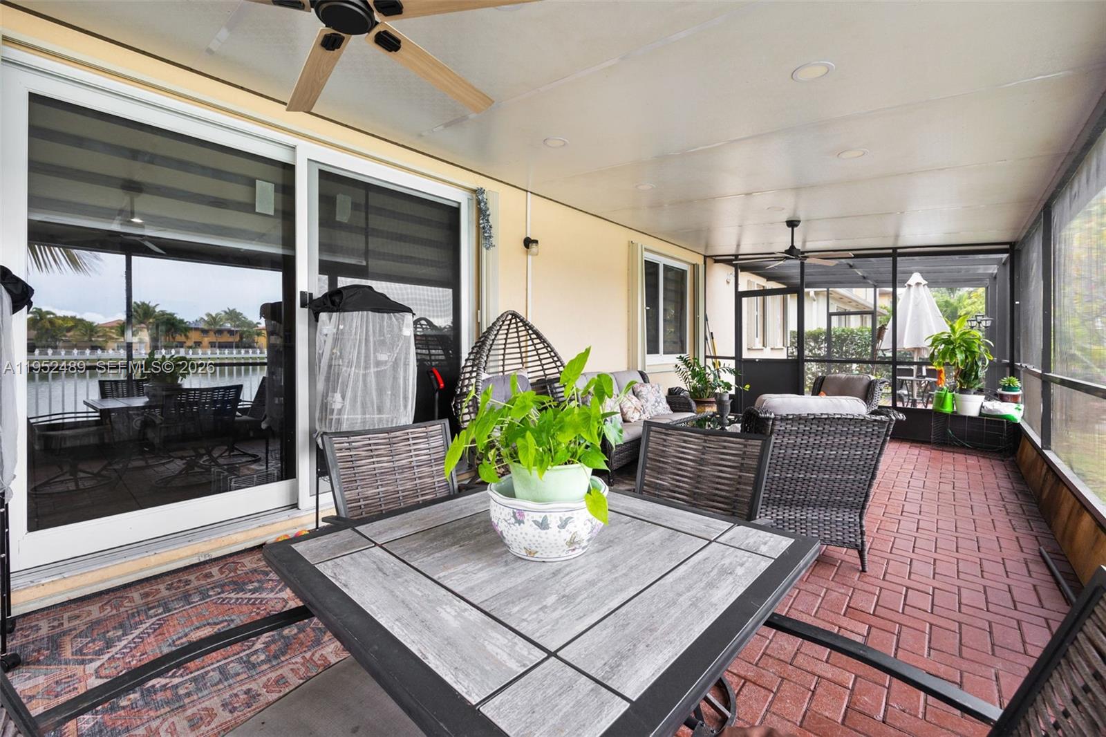 FLORIDIAN BAY ESTATES SOU - Residential