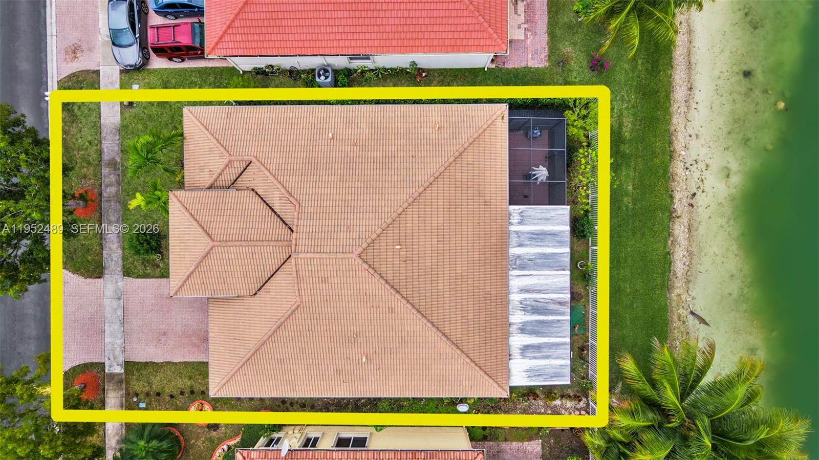 FLORIDIAN BAY ESTATES SOU - Residential