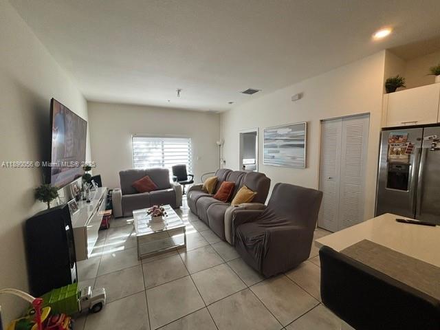 APEX AT PARK CENTRAL COND - Residential