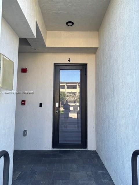 APEX AT PARK CENTRAL COND - Residential