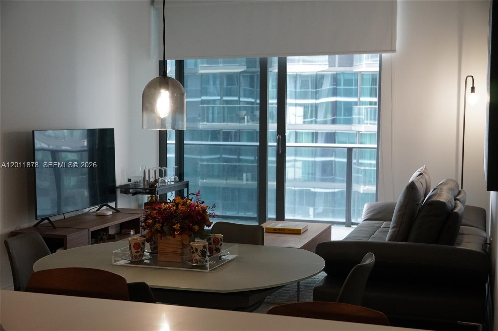 SLS Lux - Residential
