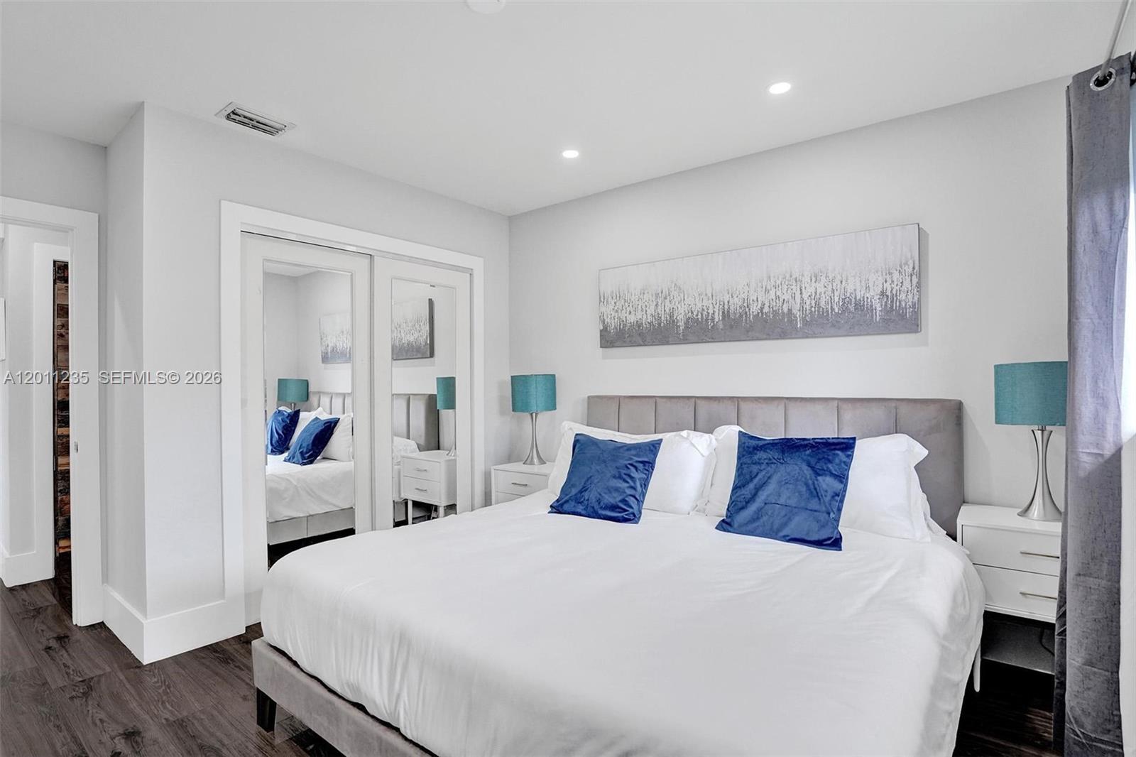 COVE 3RD SEC - Residential