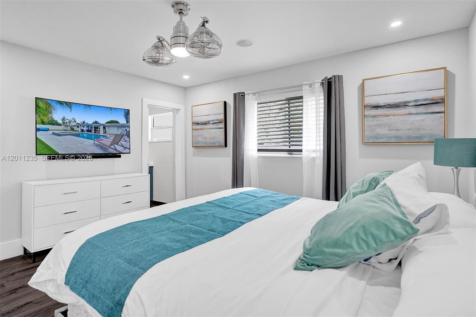 COVE 3RD SEC - Residential