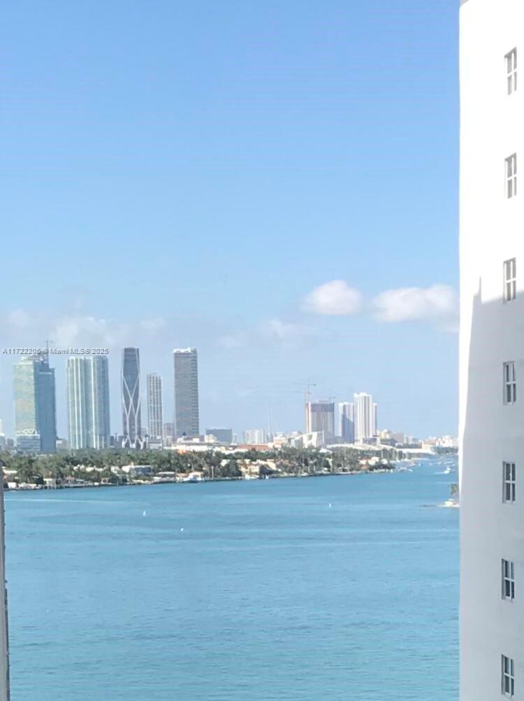 MIRADOR 1200 CONDO - Residential