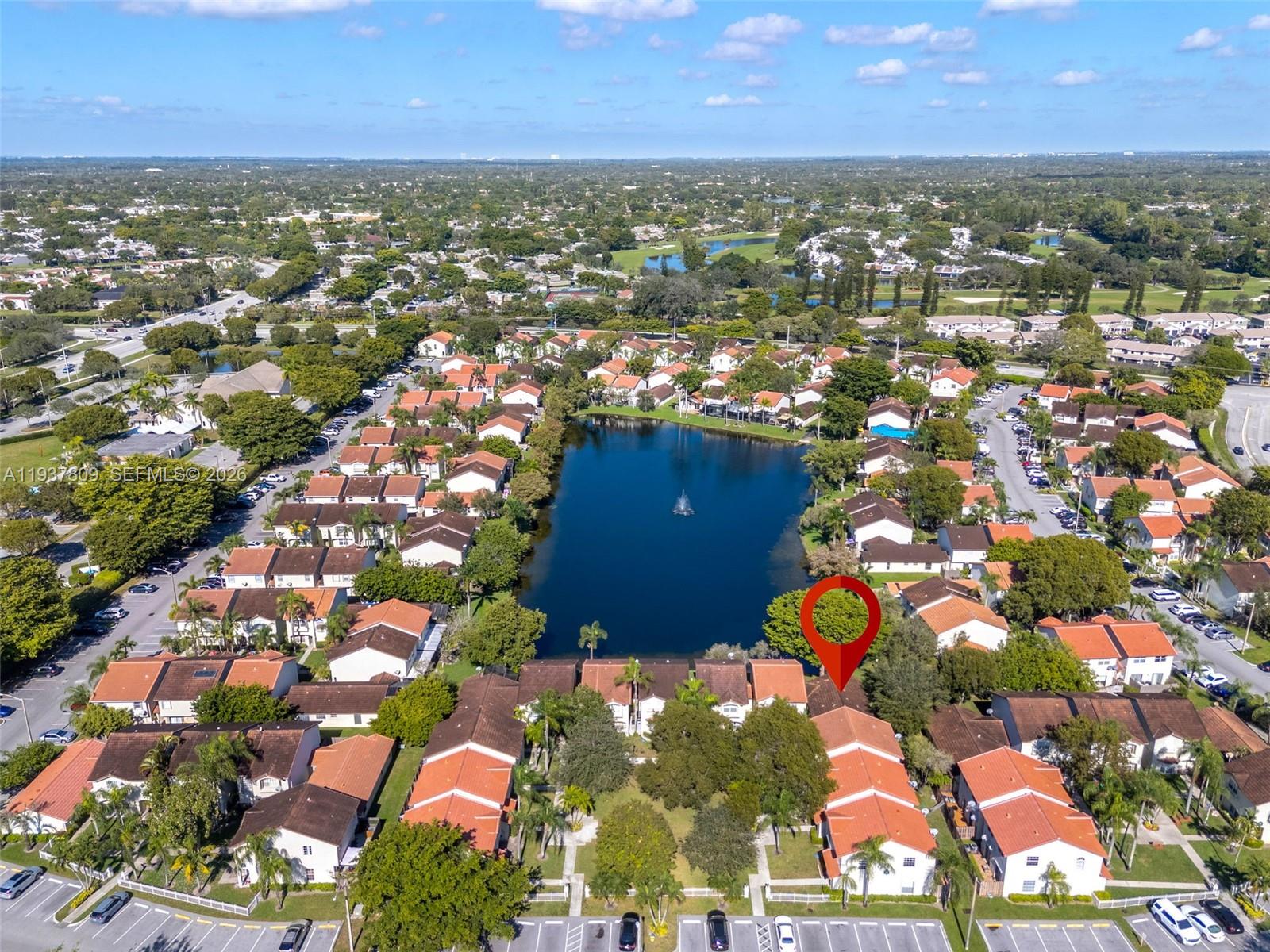 PEMBROKE POINTE - Residential