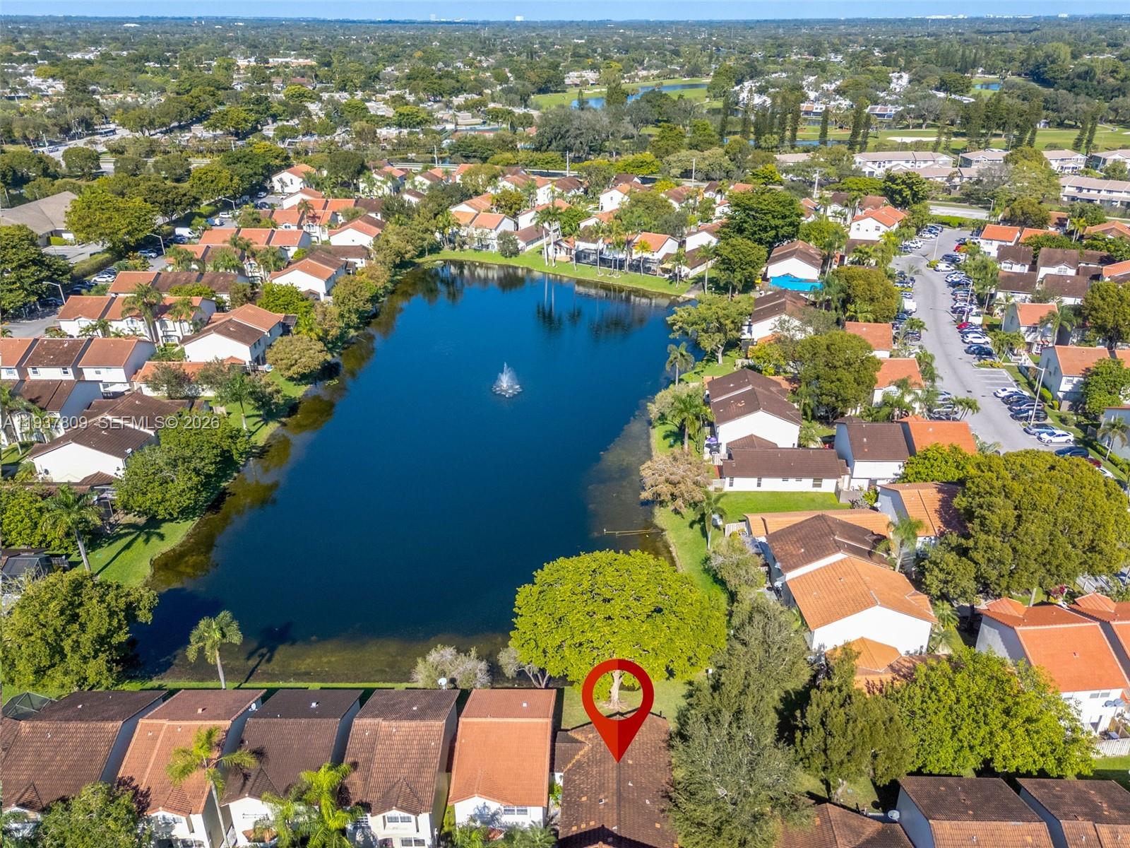 PEMBROKE POINTE - Residential