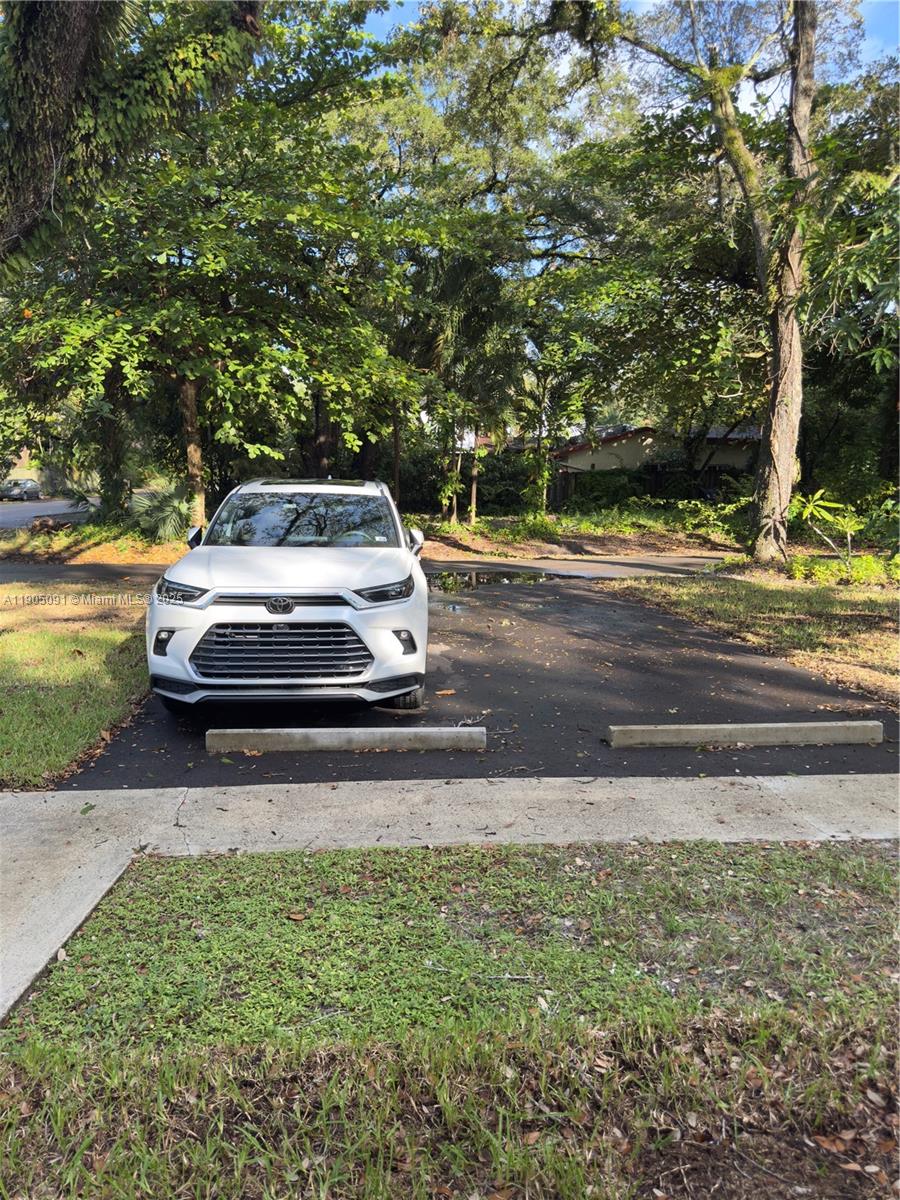 F A BARRETTS SUB OF W1/2 - Residential Lease