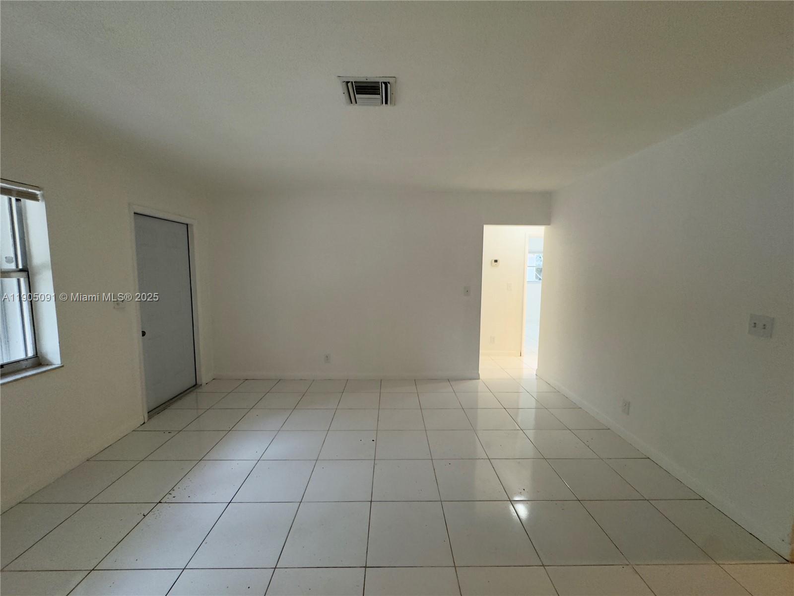 F A BARRETTS SUB OF W1/2 - Residential Lease