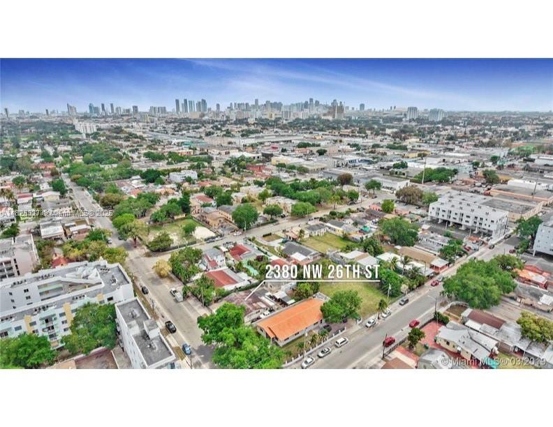 2380 NW 26th St, Miami, FL, 33142/$825,000 2 2380 NW 26th St