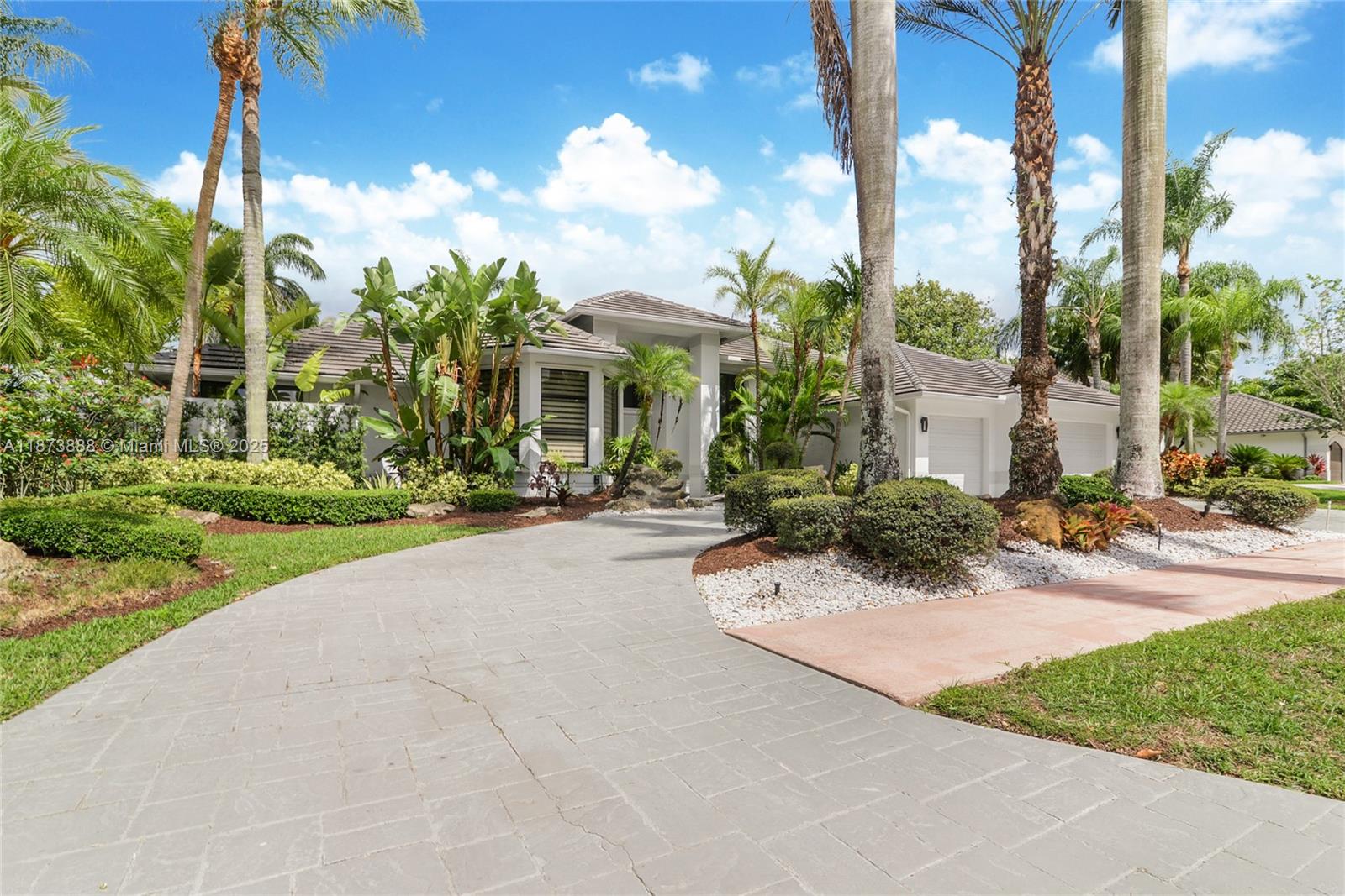 SECTOR SEVEN SOUTH - Residential Lease