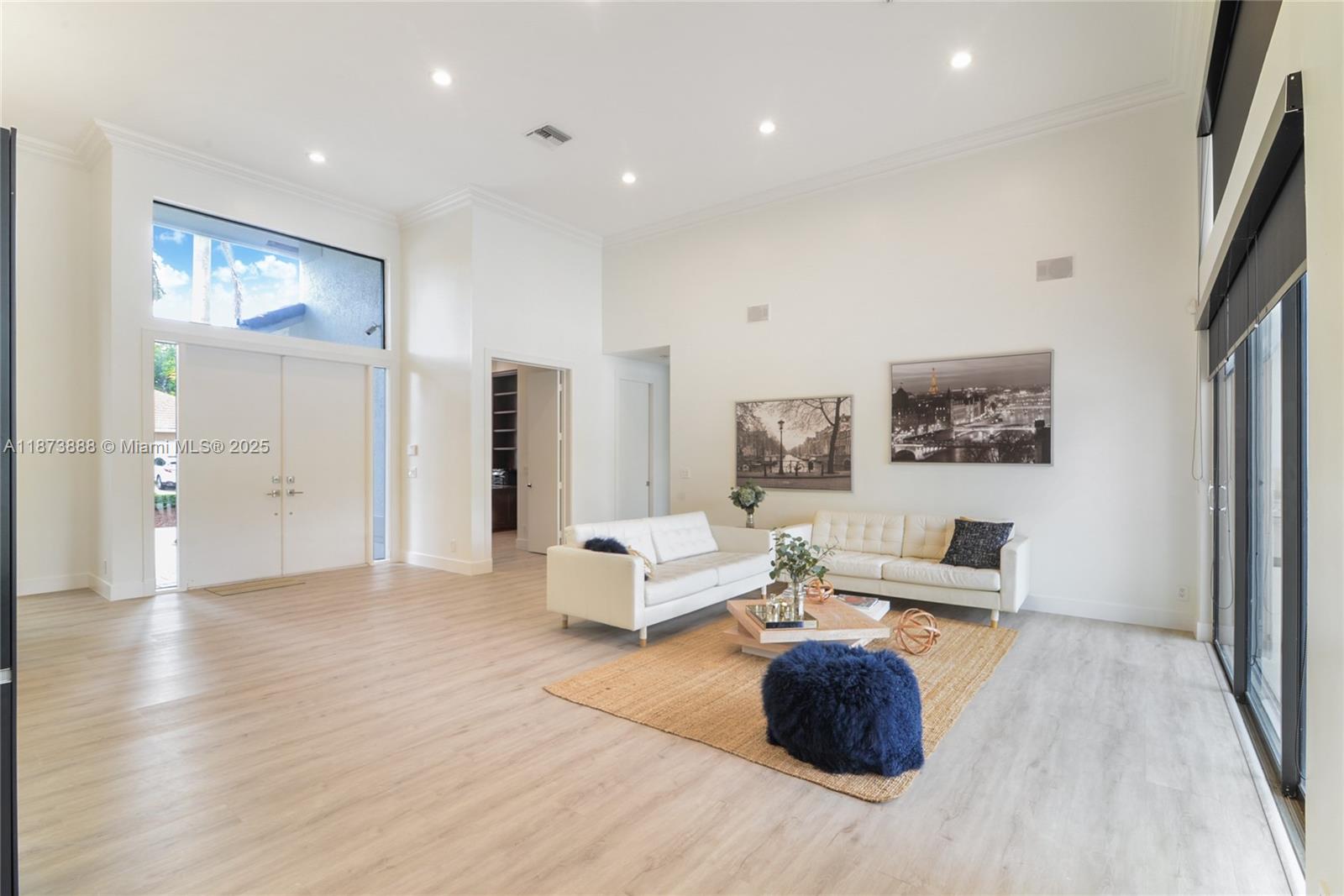 SECTOR SEVEN SOUTH - Residential Lease