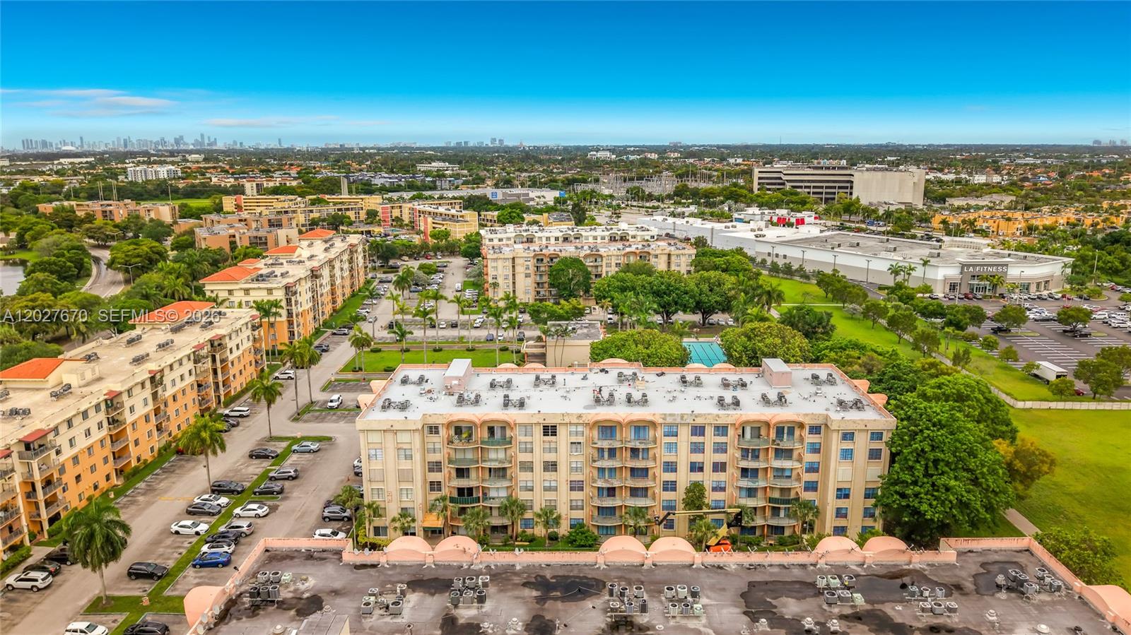 THE FOUNTAINS AT FONTAINE - Residential