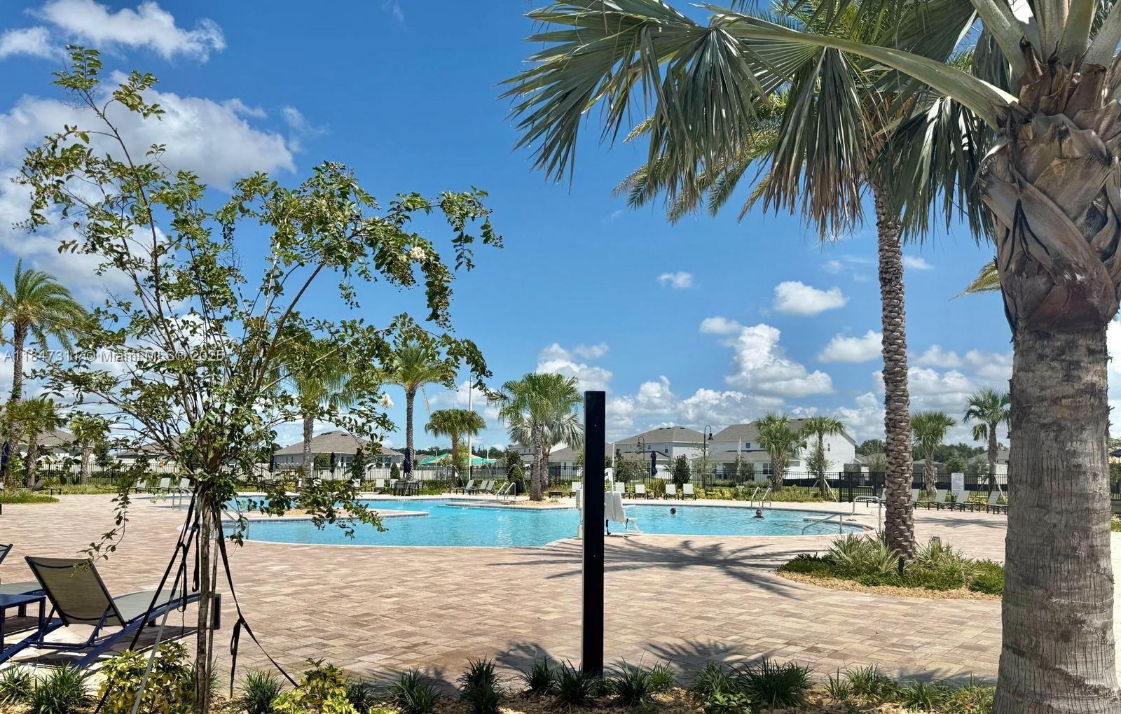 STOREY CREEK - Residential