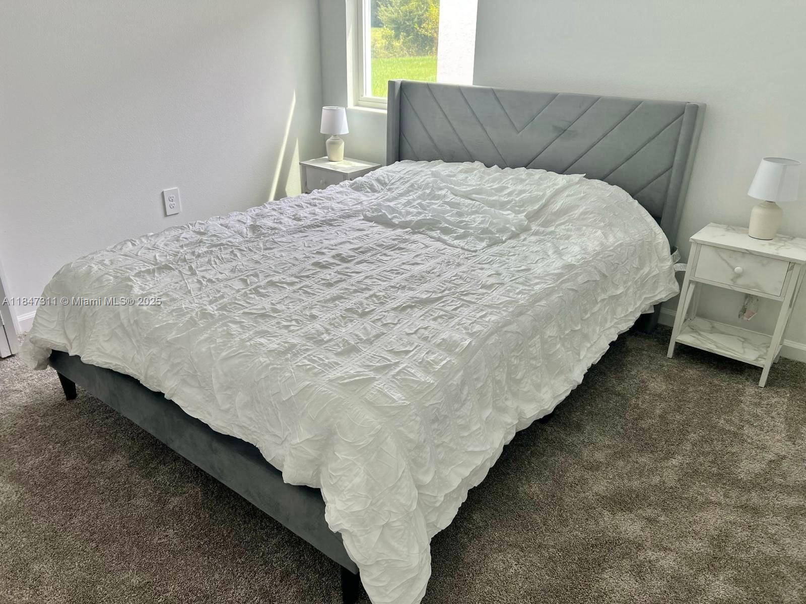 STOREY CREEK - Residential