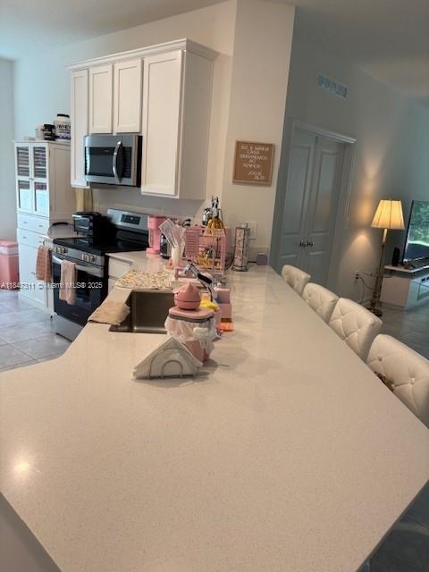 STOREY CREEK - Residential