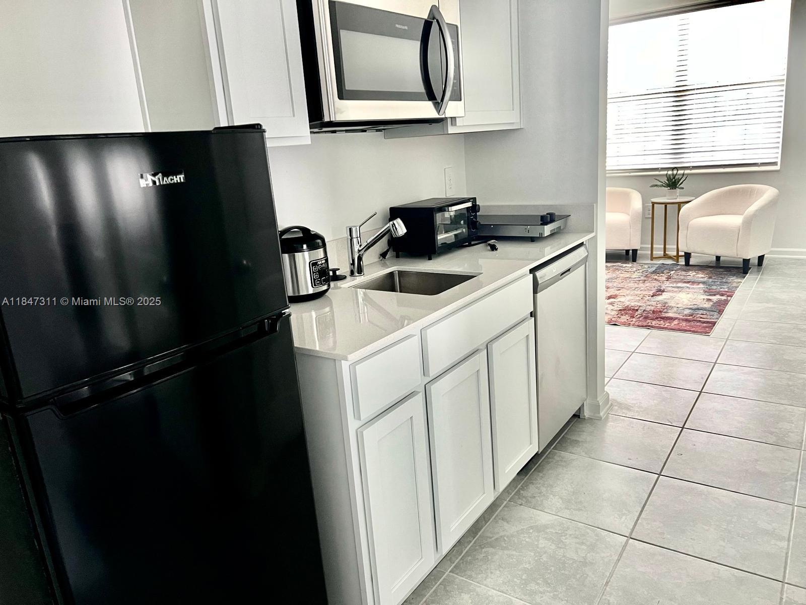 STOREY CREEK - Residential