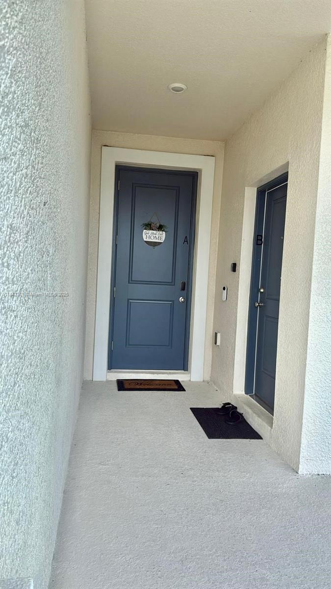 STOREY CREEK - Residential