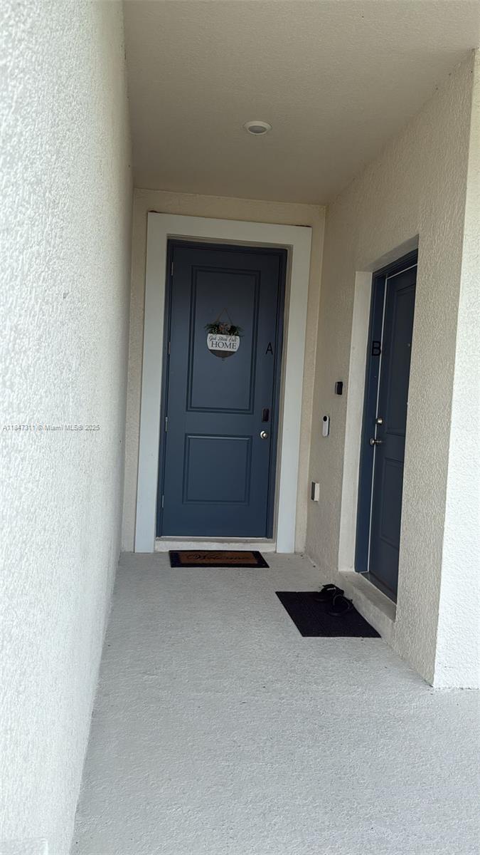 STOREY CREEK - Residential