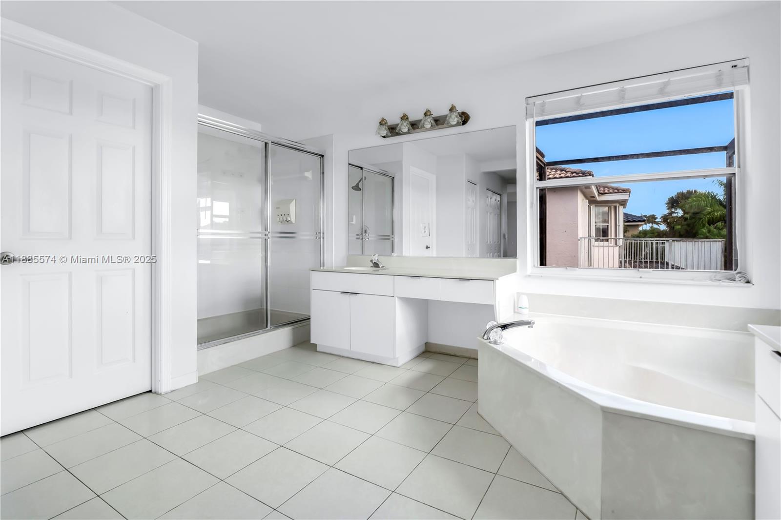 SILVER LAKES - Residential Lease
