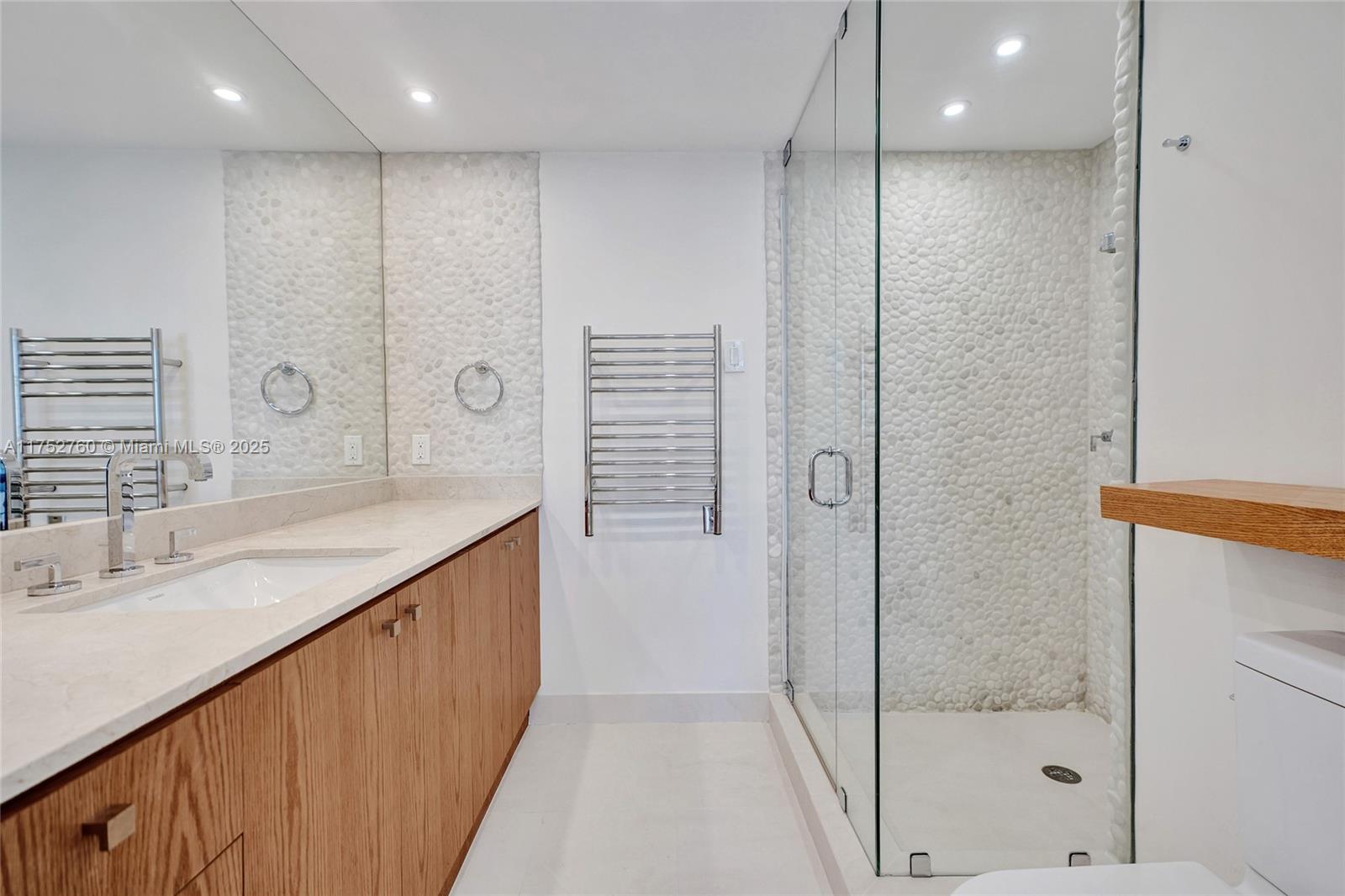 OCEAN THREE CONDO - Residential