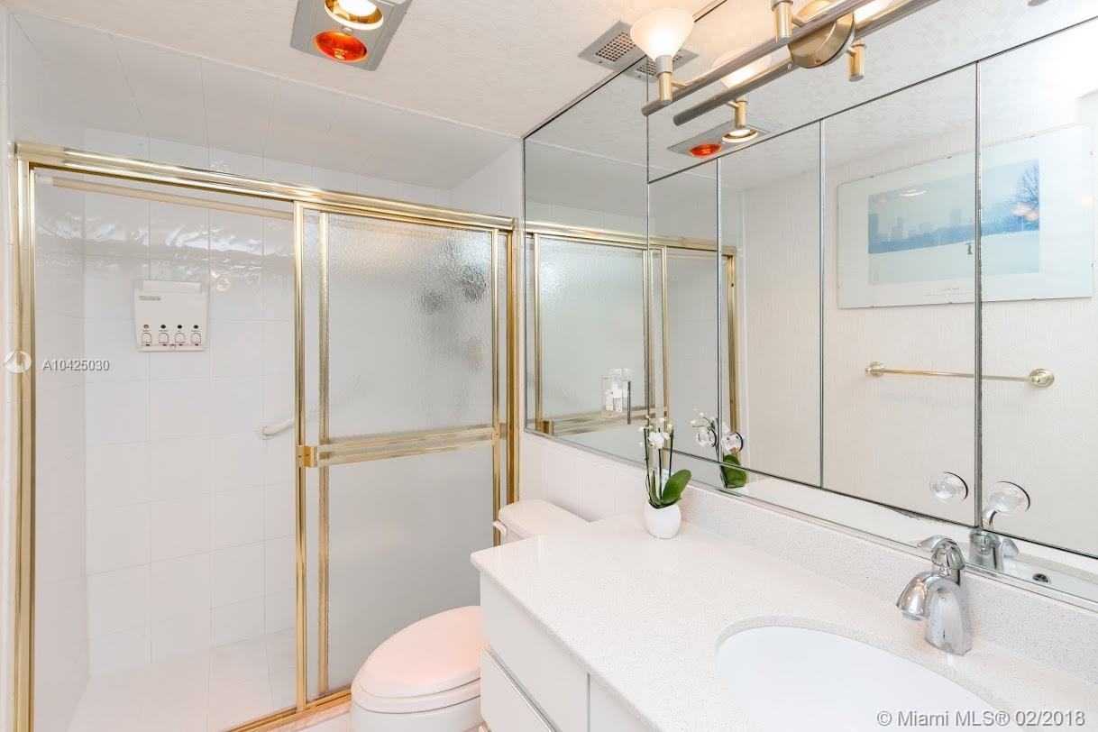 ARLEN HOUSE WEST CONDO - Residential