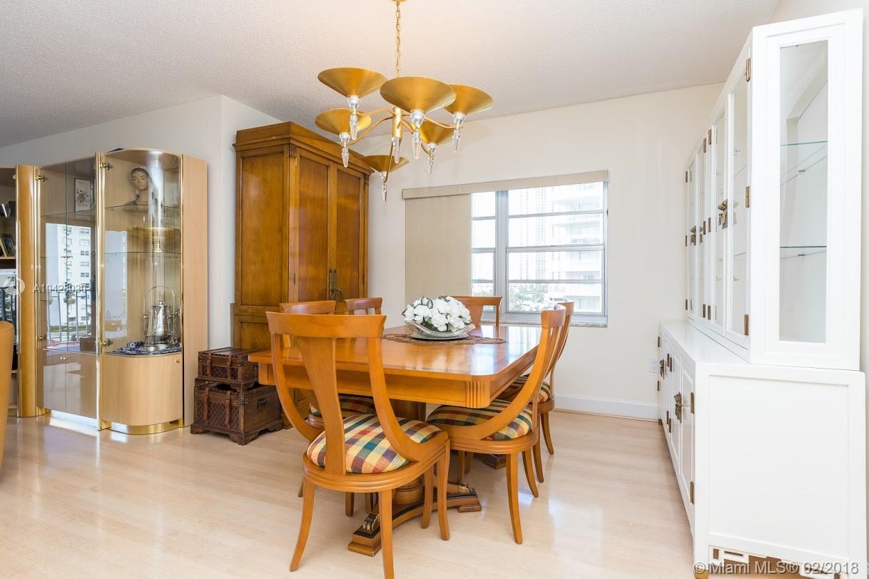 ARLEN HOUSE WEST CONDO - Residential