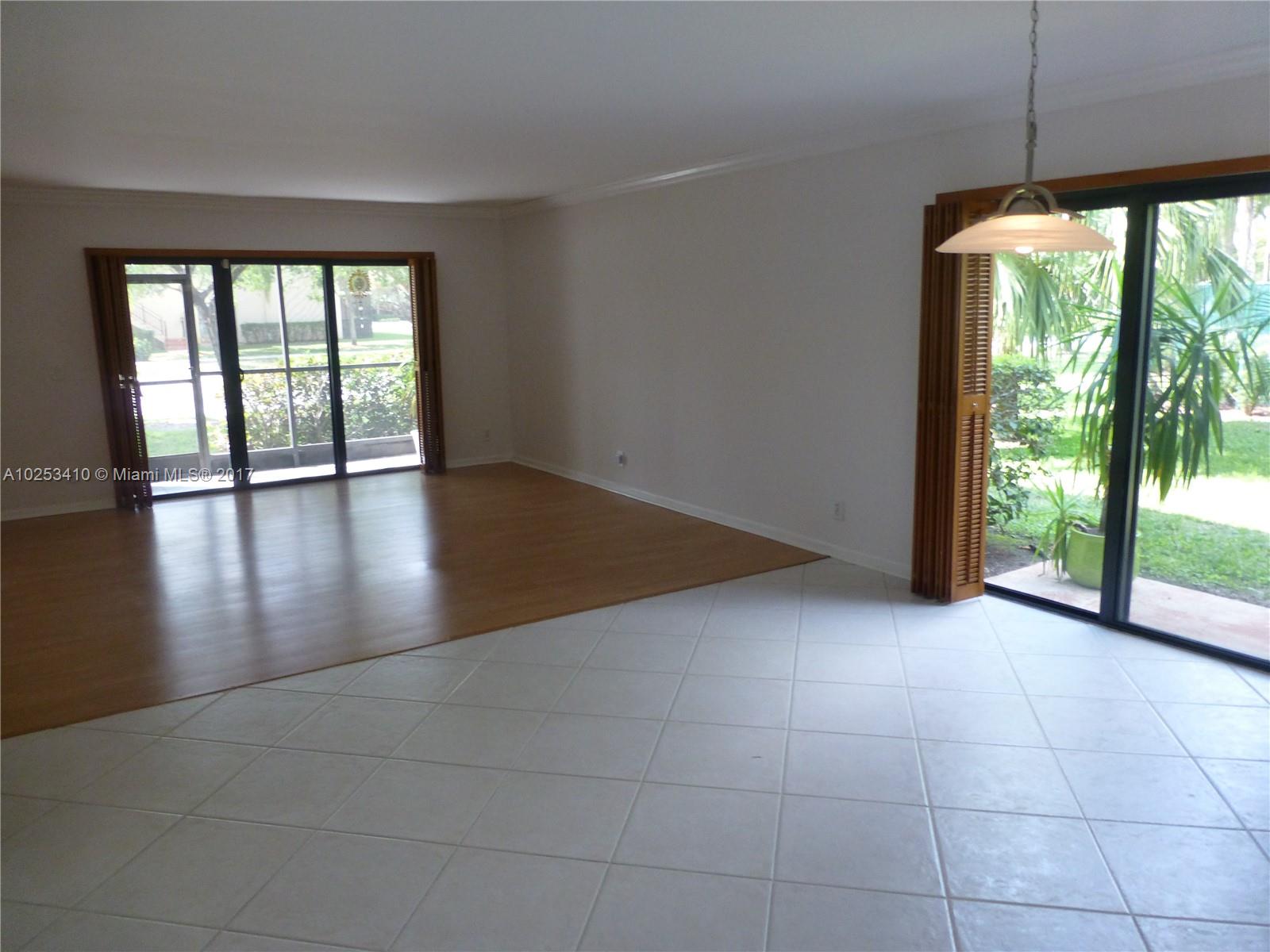 RACQUET CLUB 9 A NORTH - Residential Lease