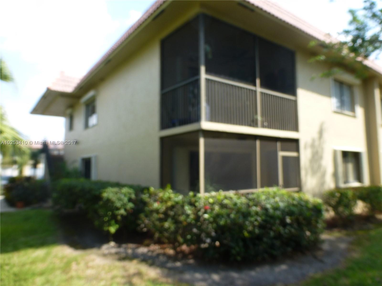 RACQUET CLUB 9 A NORTH - Residential Lease