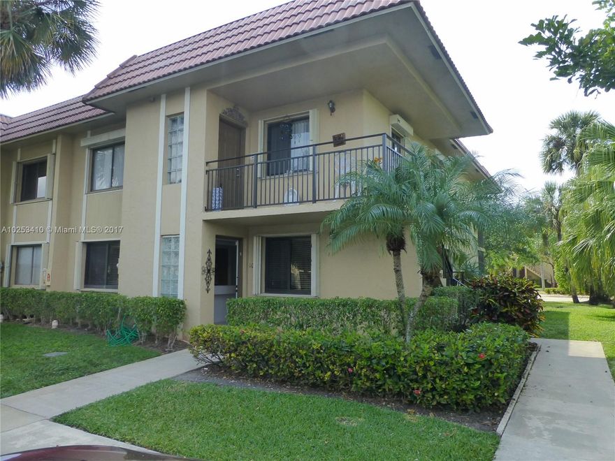 Spectacular turn key in great location! Renovated, beautiful corner unit in amazing Weston. Kitchen/bathrooms remodeled/updated, newer A/C/new water heater, view of pool, impact windows & accordion shutters, alarm system, crown molding, diagonal tile & wood floors, plenty of closet storage & patio storage, A+  schools, close to Sawgrass Mills, & interstates. Membership to Bonaventure Town Center w/numerous amenities for $285/yr. 2Pools/Spa/Tennis/Weight Rm/Billiards/Bowling/Basketball, Hurry Wont Last!