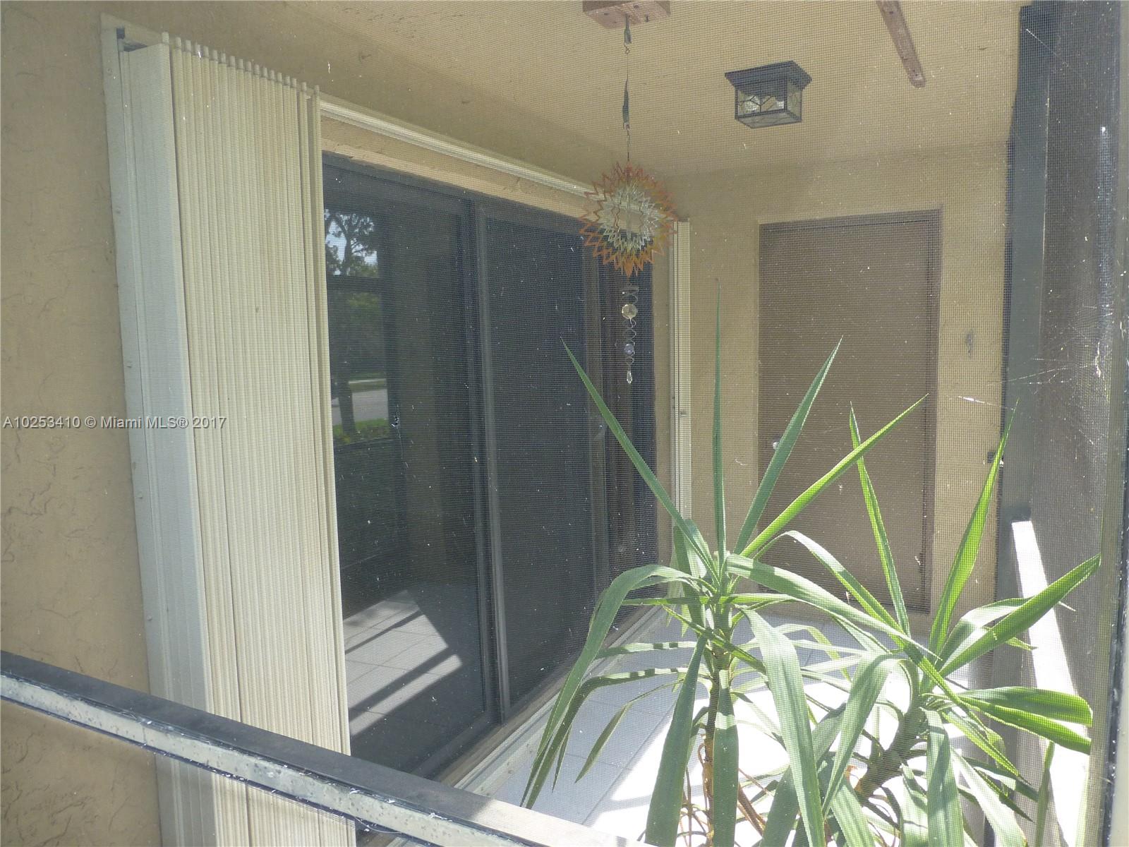 RACQUET CLUB 9 A NORTH - Residential Lease