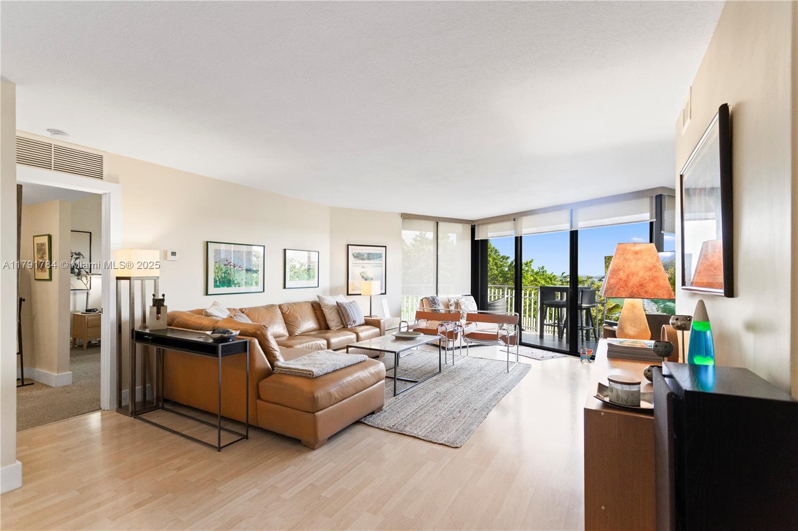 2000 Towerside Ter 710