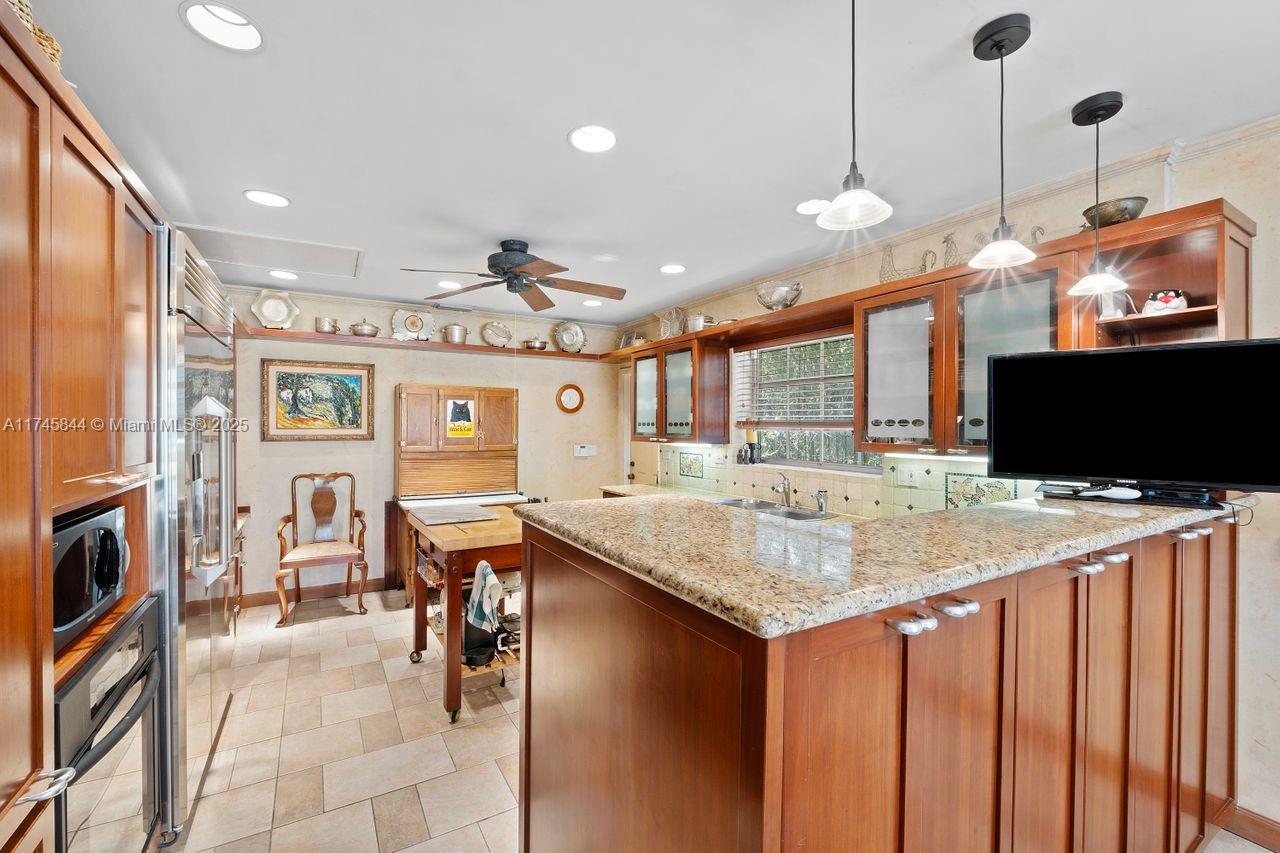 NORMANDY GOLF COURSE - Residential