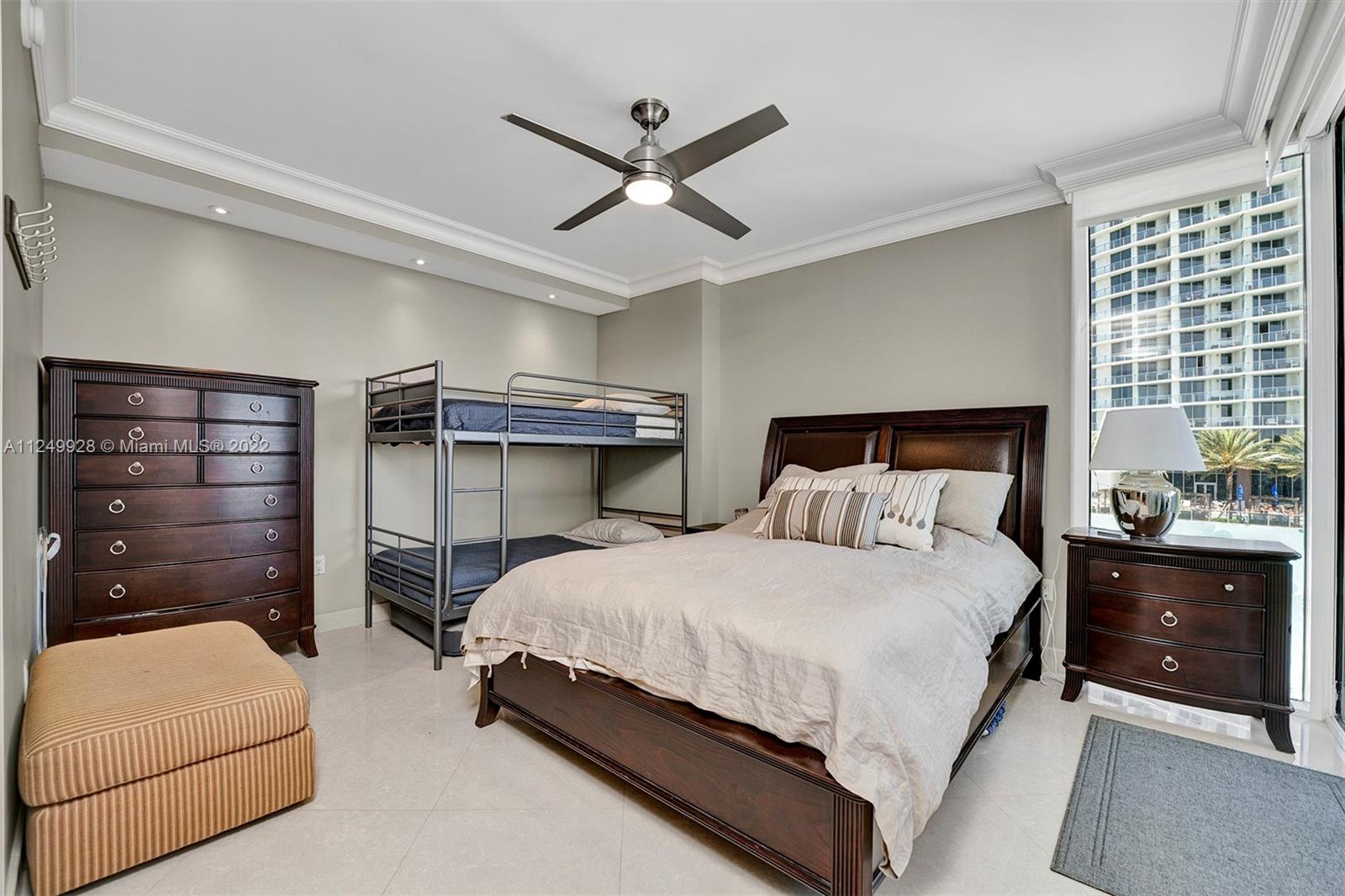 BEACH CLUB THREE CONDO - Residential Lease