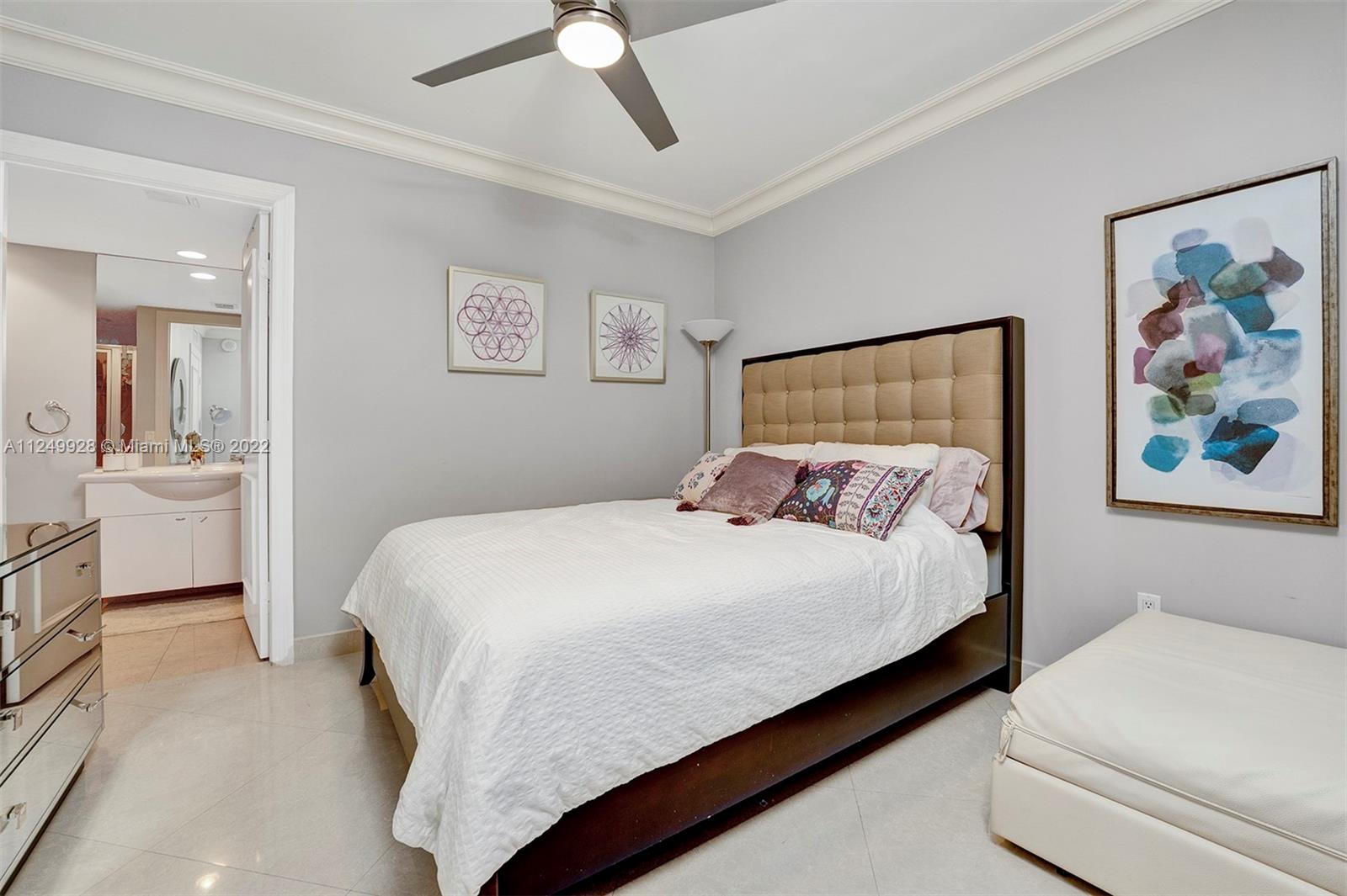 BEACH CLUB THREE CONDO - Residential Lease