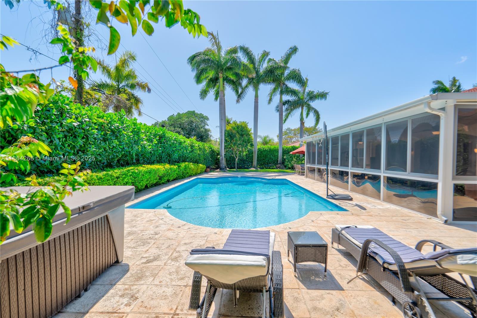 OLD CUTLER MEADOW AMEND - Residential Lease