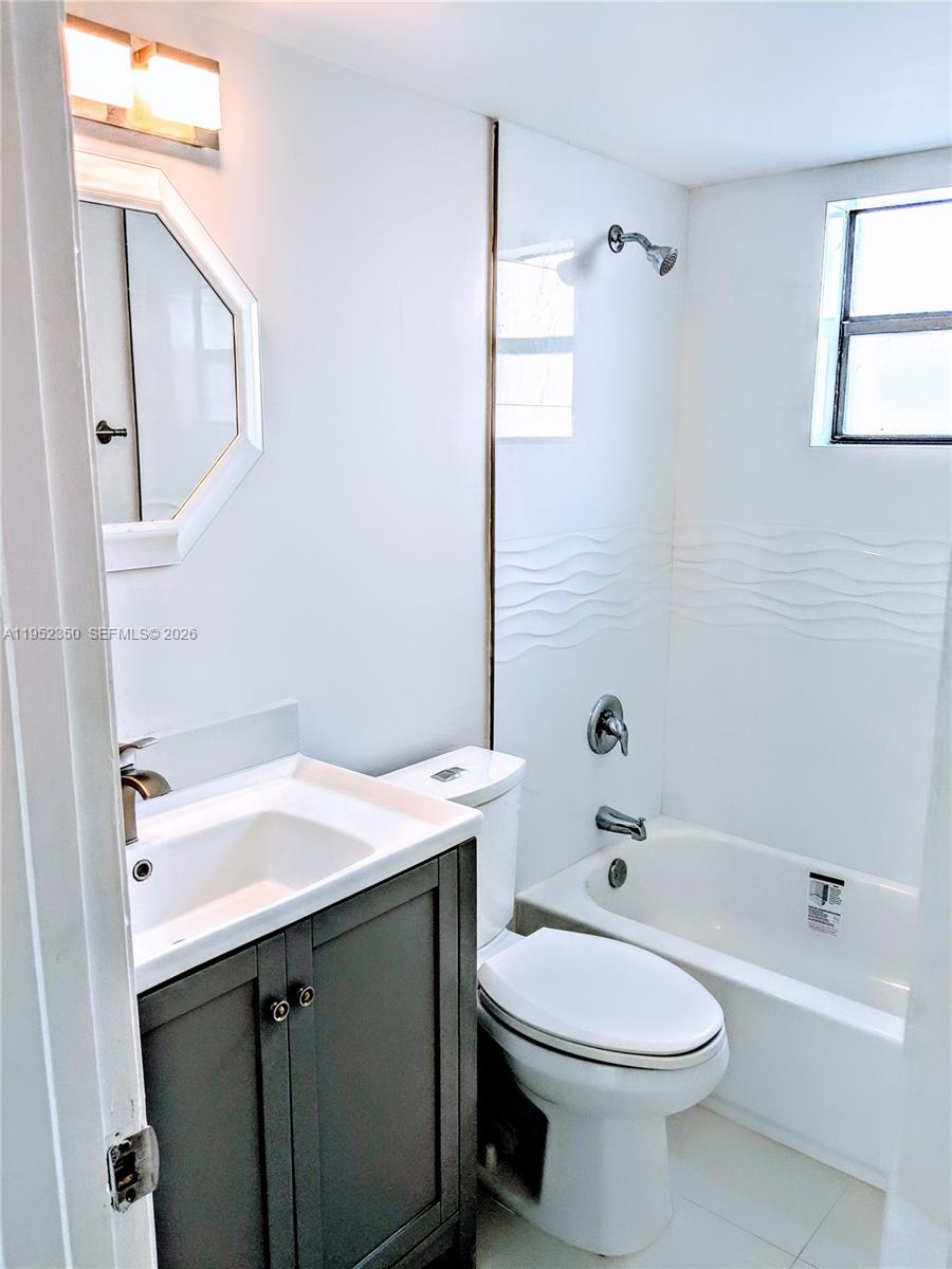 JEFFERSON GARDENS CONDO - Residential