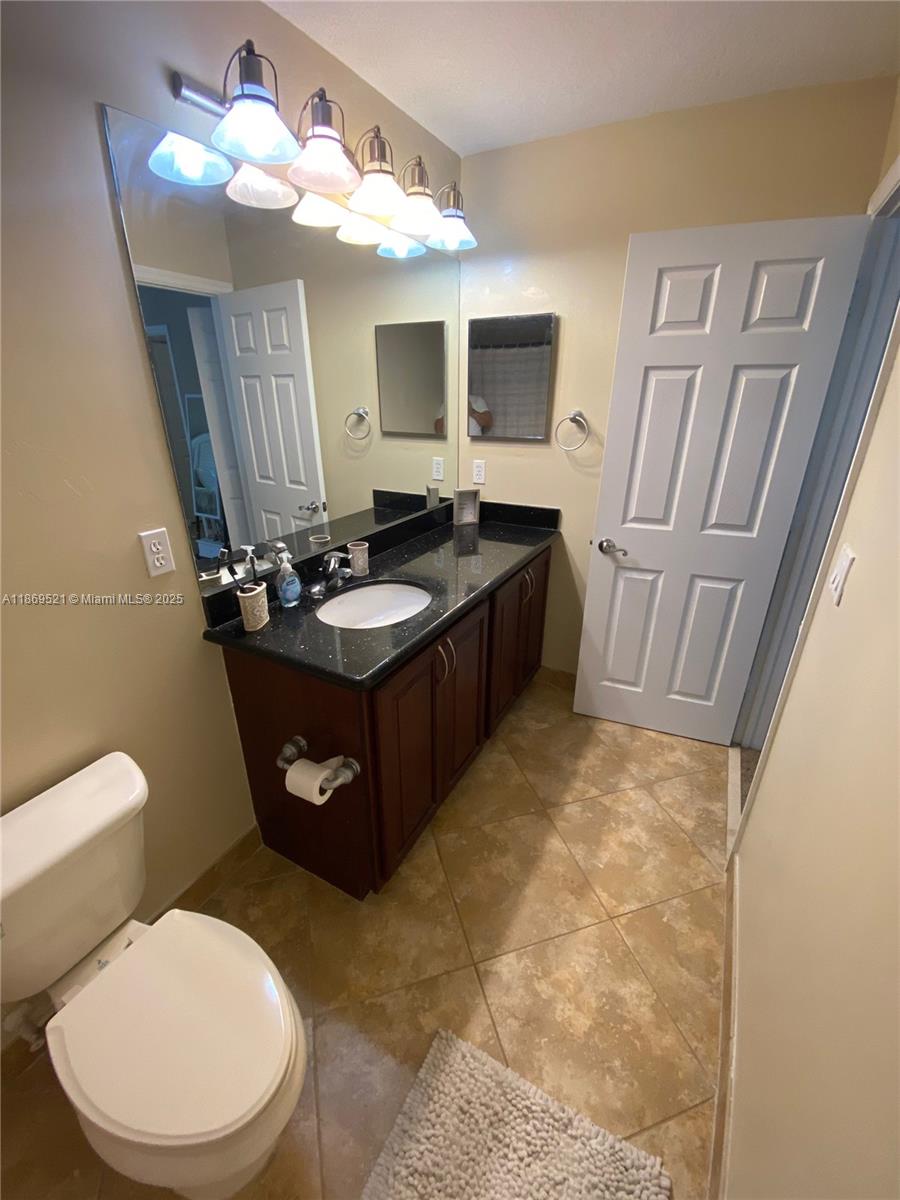 ROYAL WOODS CONDOMINIUM - Residential