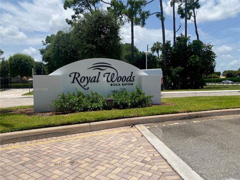 Photo of 22159 Majestic Woods Way, Boca Raton, FL 33428 (MLS # A11869521)