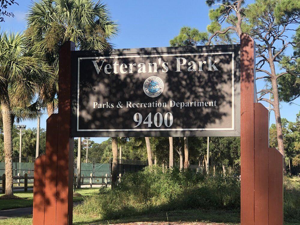 ROYAL WOODS CONDOMINIUM - Residential