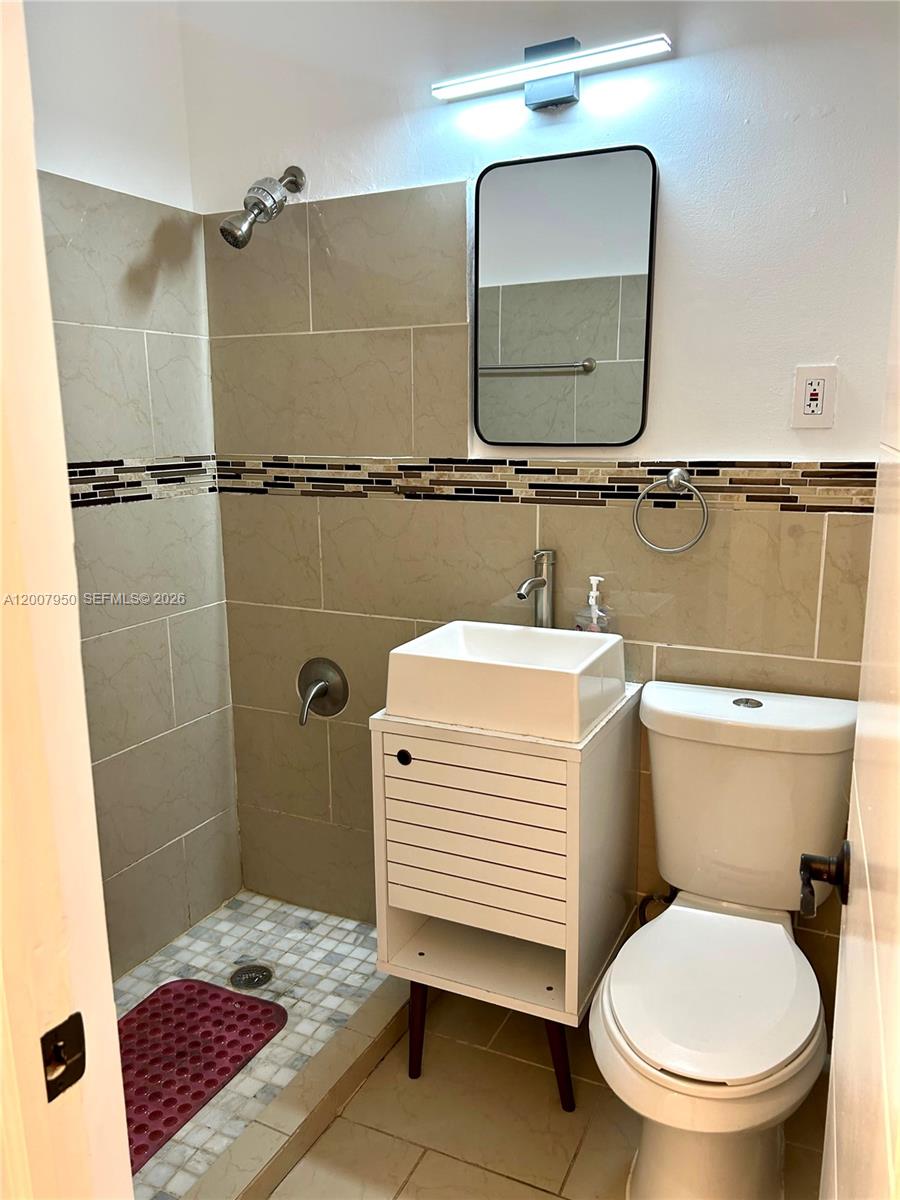 CARMEL VILLAS CONDO - Residential